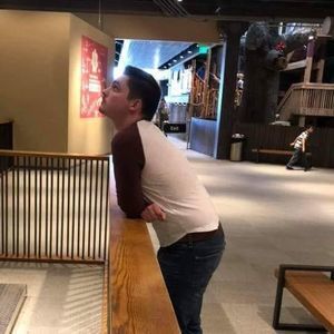 Meet your Posher, Andrew